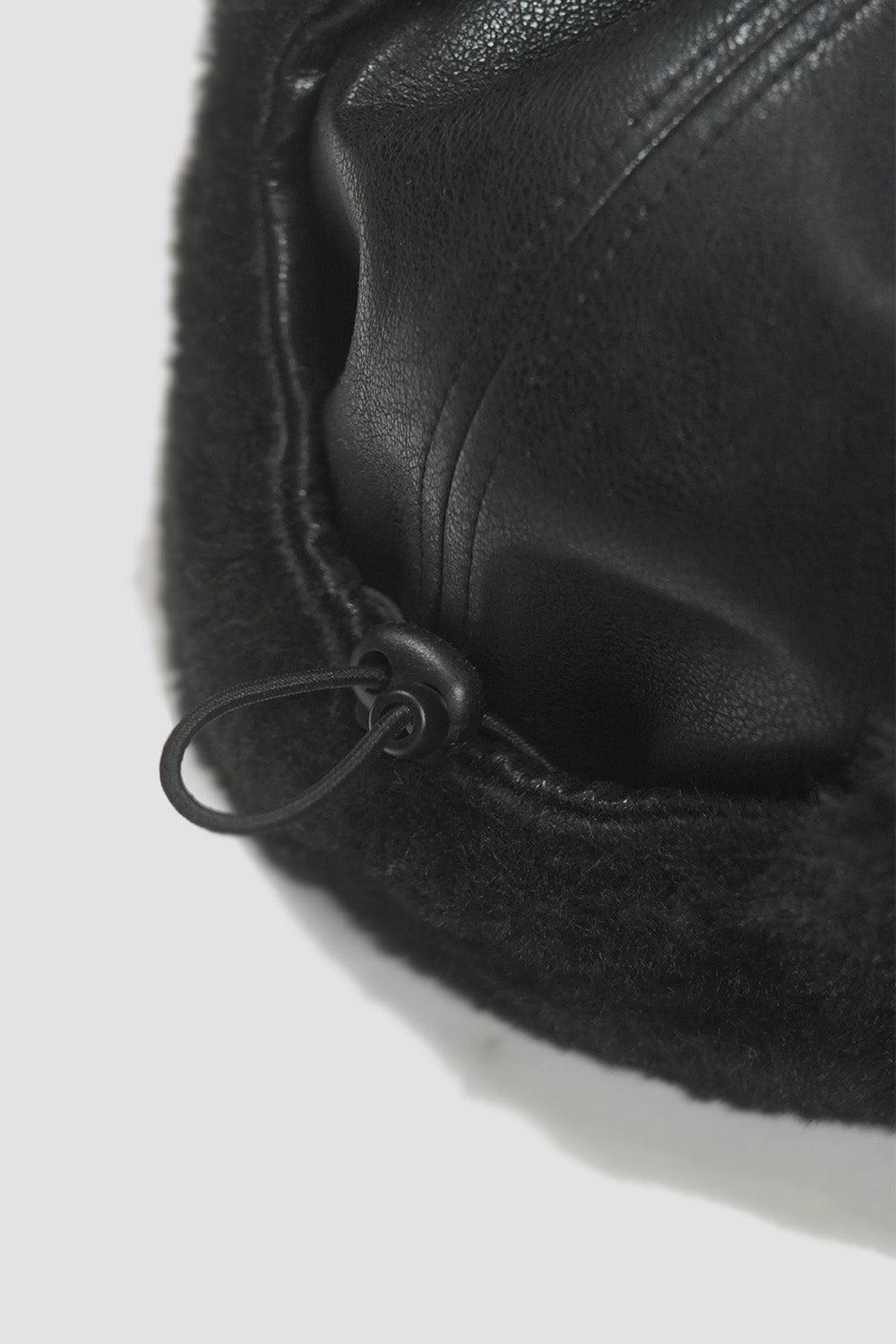 5-panel Trapper Winter Hat Black