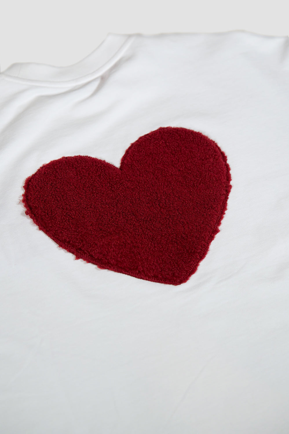 Hi Heart Chenille T-Shirt white
