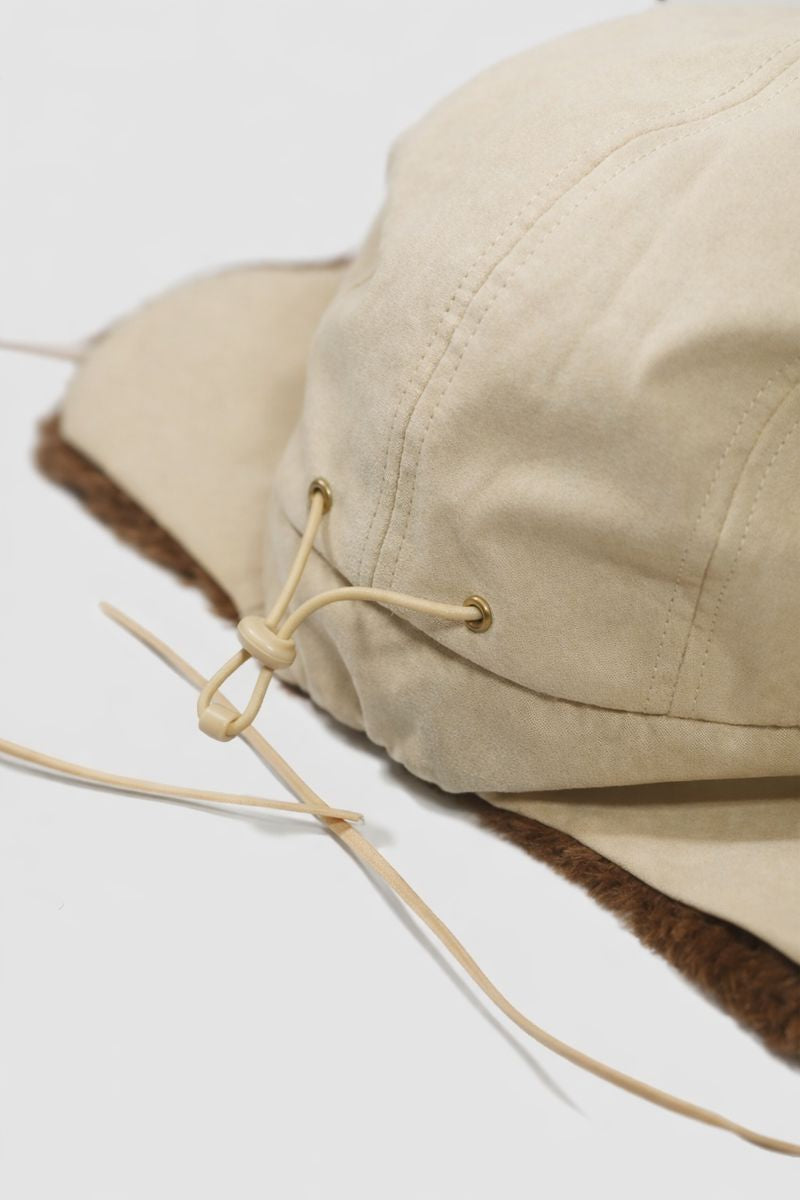 5-panel Trapper Winter Hat Cream