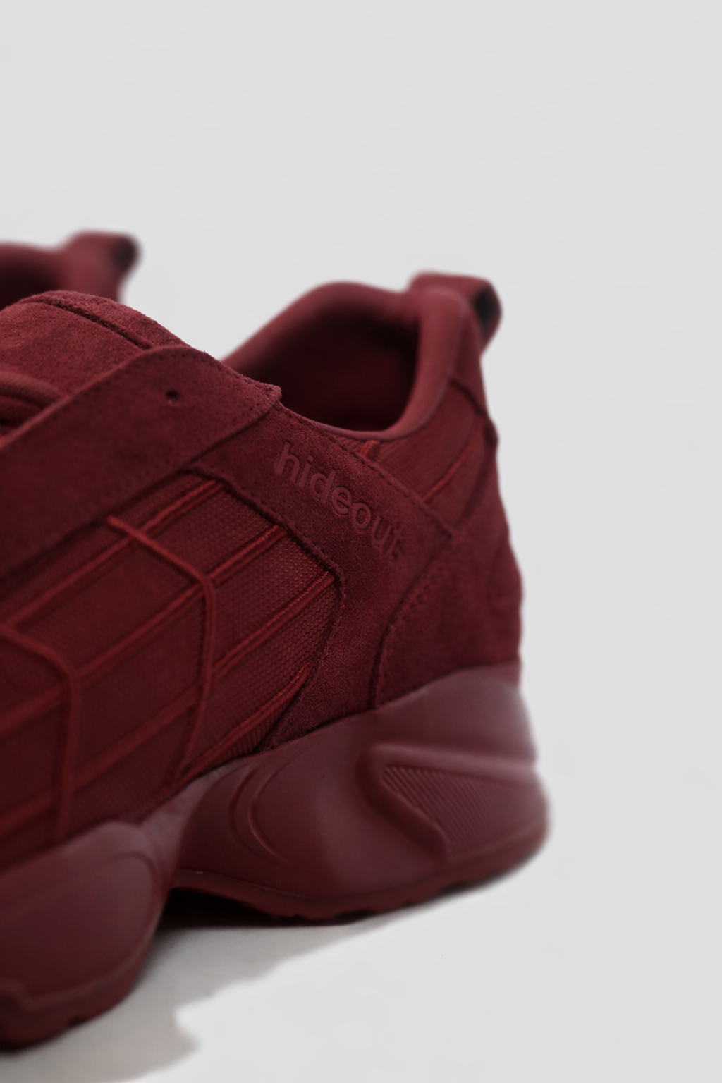 Apex_Soul_Sneakers_Burgundy